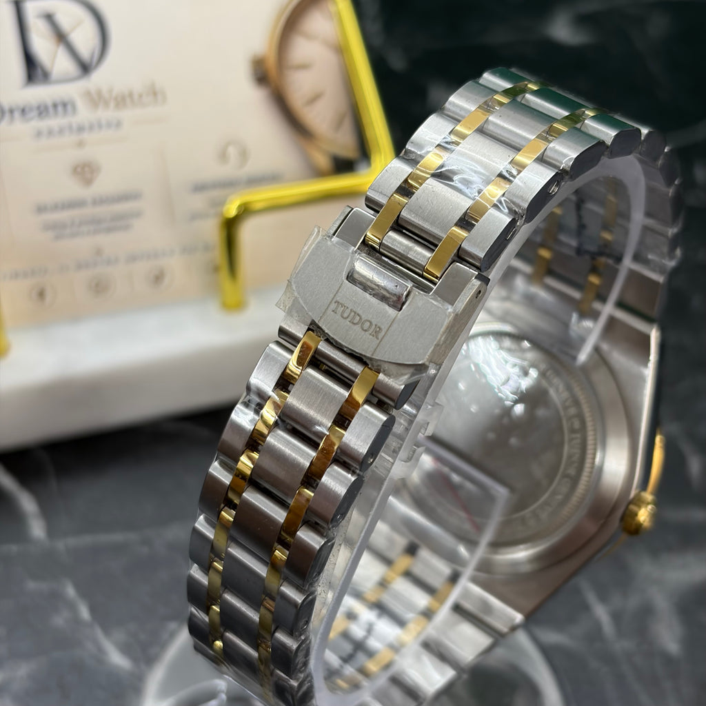 Tudor royal gold 41 mm