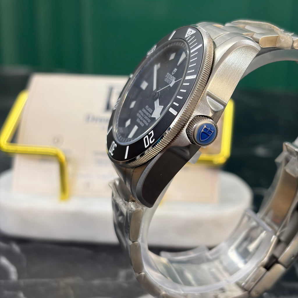 TUDOR pelagos in titanio