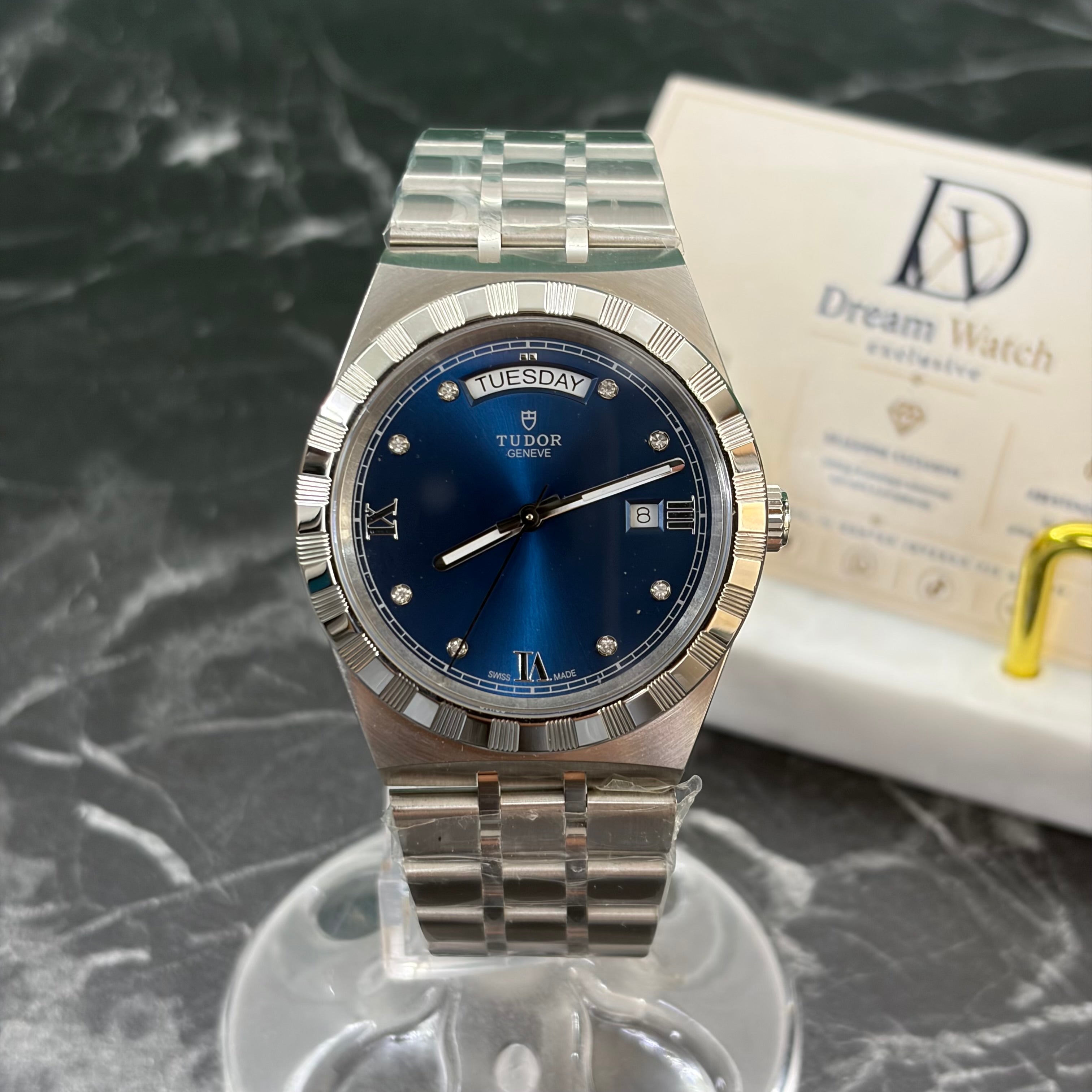 Tudor royal 41 mm