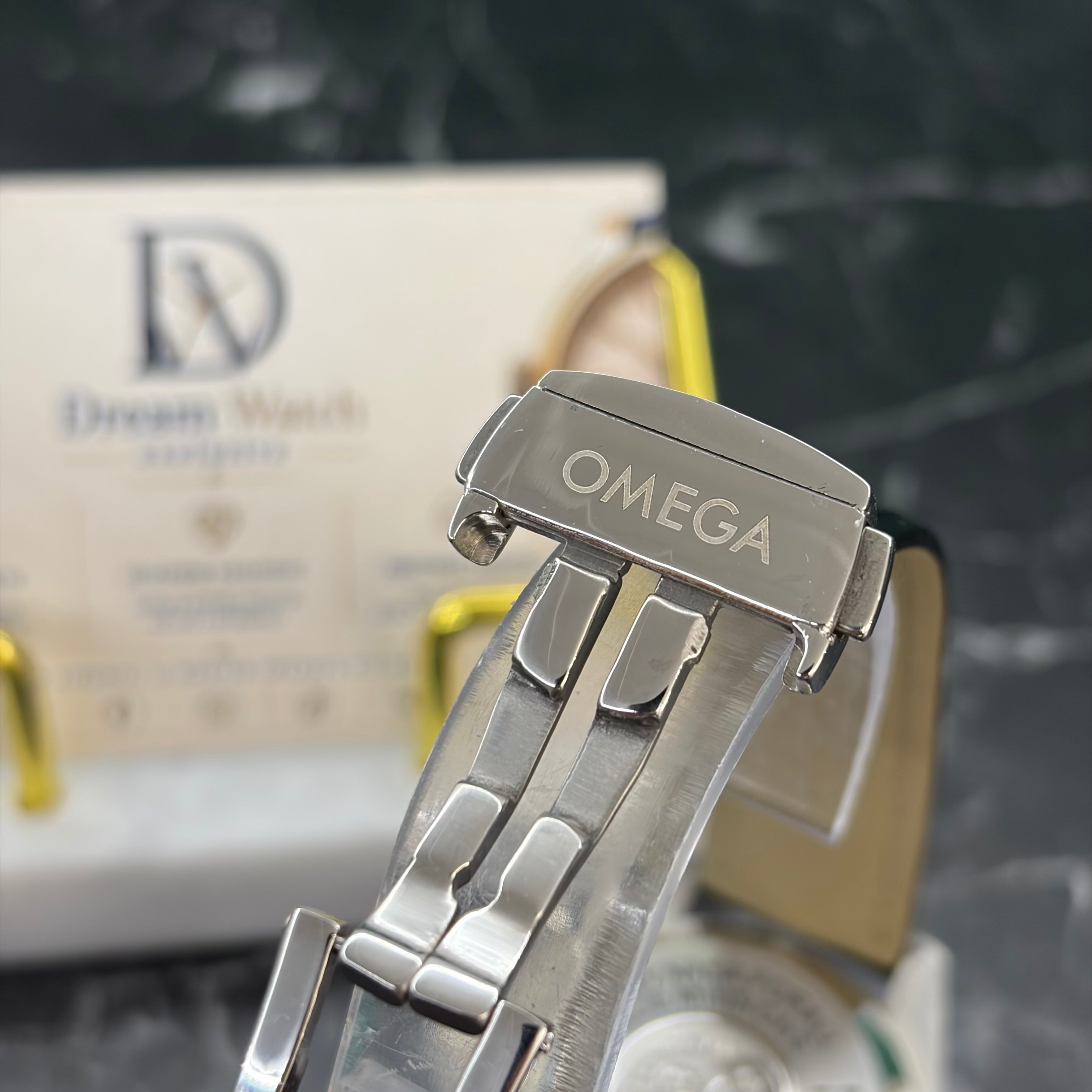 Omega speedmaster
