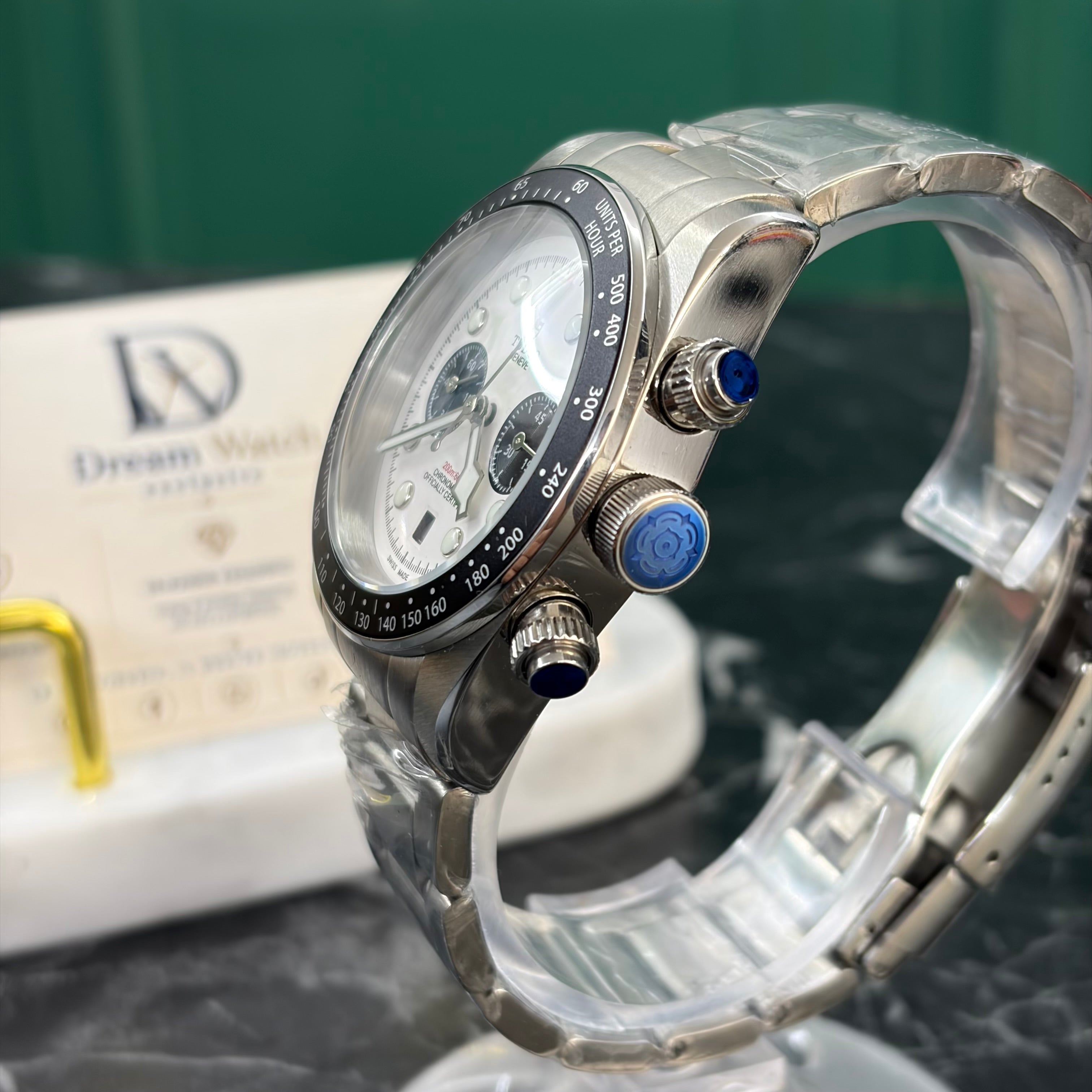 TUDOR black bay